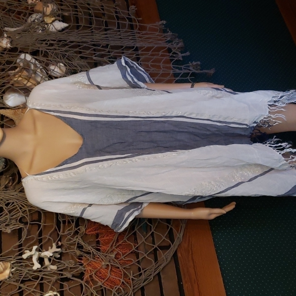 𝅺H&M multi function scarf/wrap - Picture 2 of 10